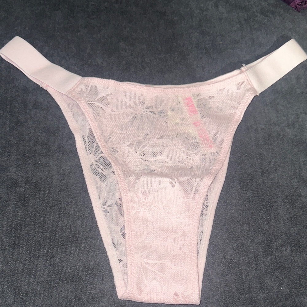 PINK Victoria's Secret Light Pink Lace Panties🩷